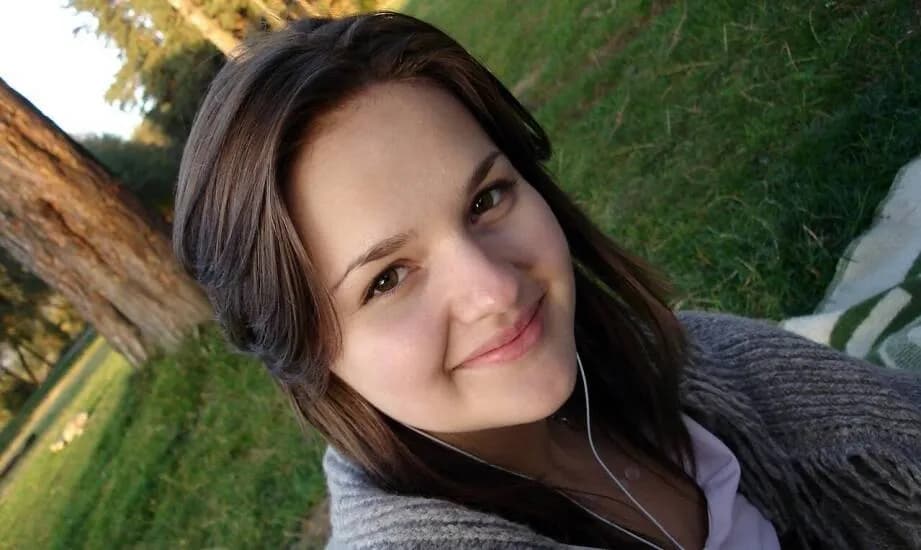 Nienachalna uroda znaczenie: jak subtelne piękno wpływa na akceptację